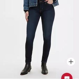 Women’s Levi 711 Skinny Jeans NWT